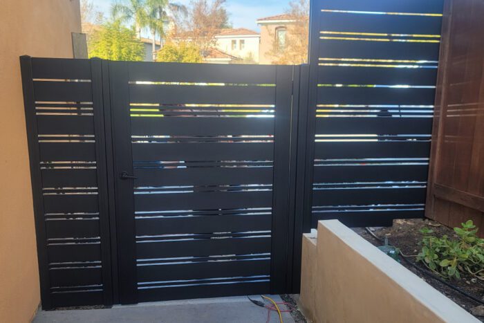 Gate kit black Miami with side panels