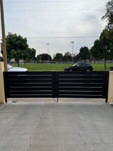 Customer review photo for Aluminum Driveway Gate Kit, Double Swing Gate – Los Angeles Style