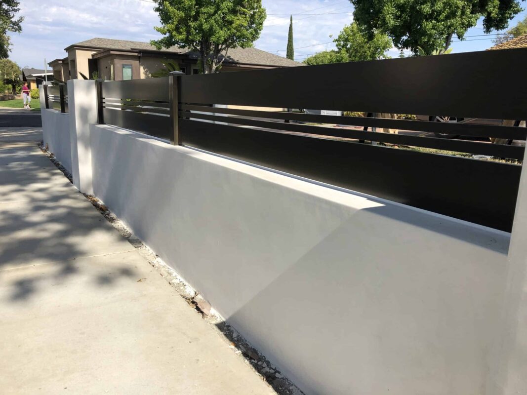 Black wall toppers