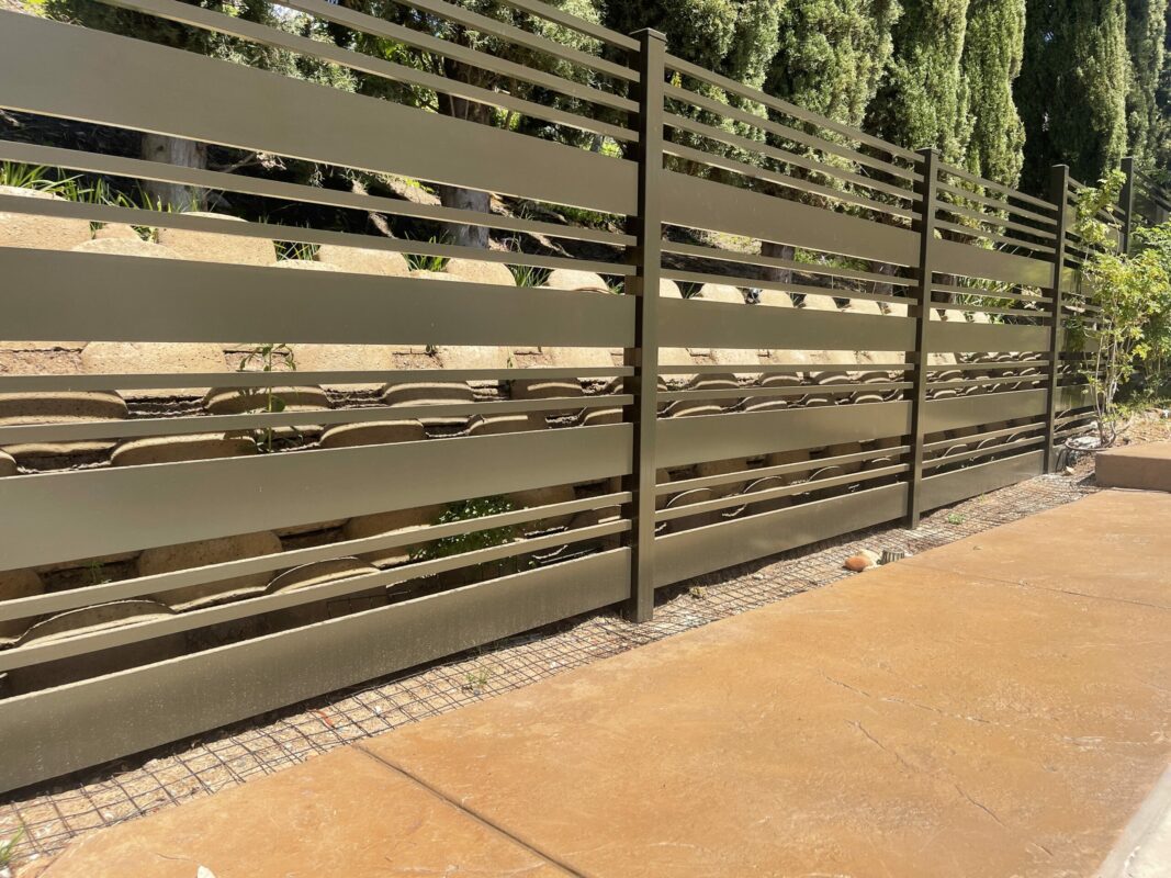 Bronze Horizontal pool fence