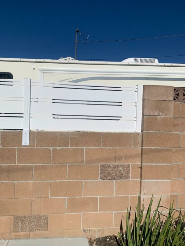 White wall toppers
