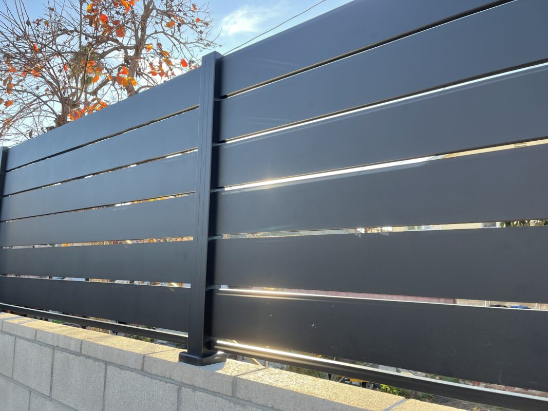 Black aluminum wall topper in Los Angeles
