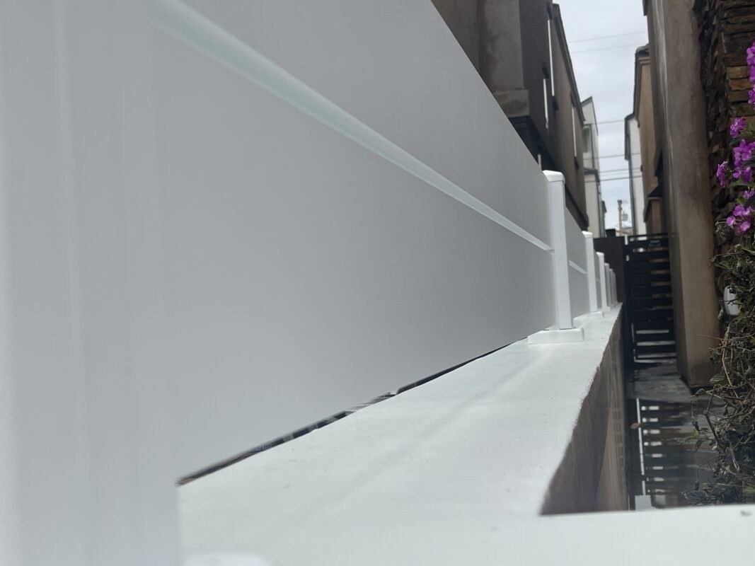 White aluminum wall topper in Huntington Beach 1