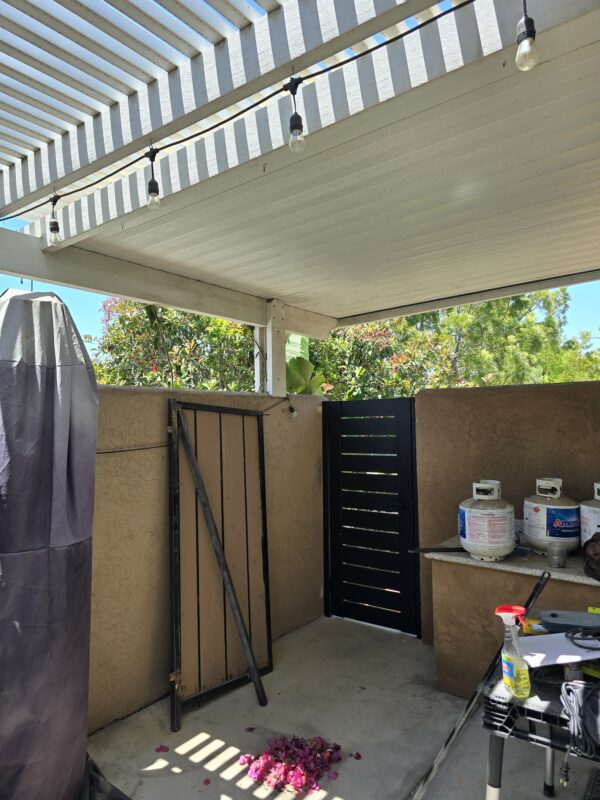 Inside view of Pedestrian gate for outdoor gathering area